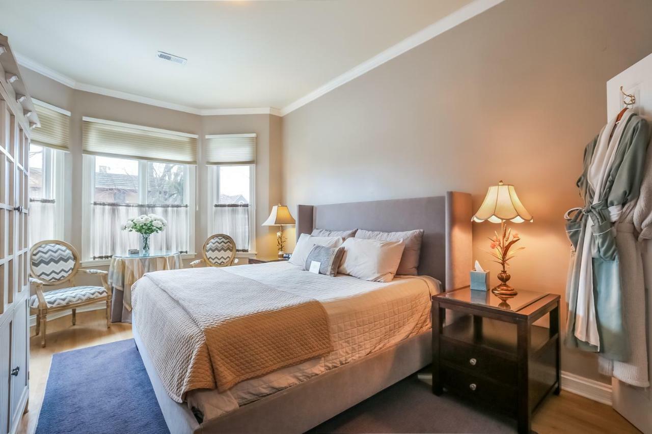Harvey House Bed & Breakfast Oak Park Ngoại thất bức ảnh